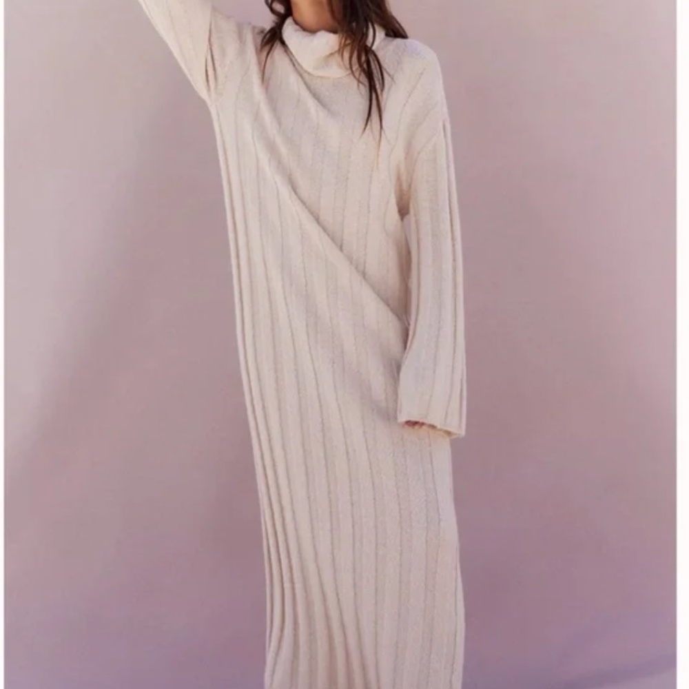 ✨ SALE✨ Free People Wanda Sweater Midi Dress - Conch Cream Knit Casual Soft - Picture 3 of 7